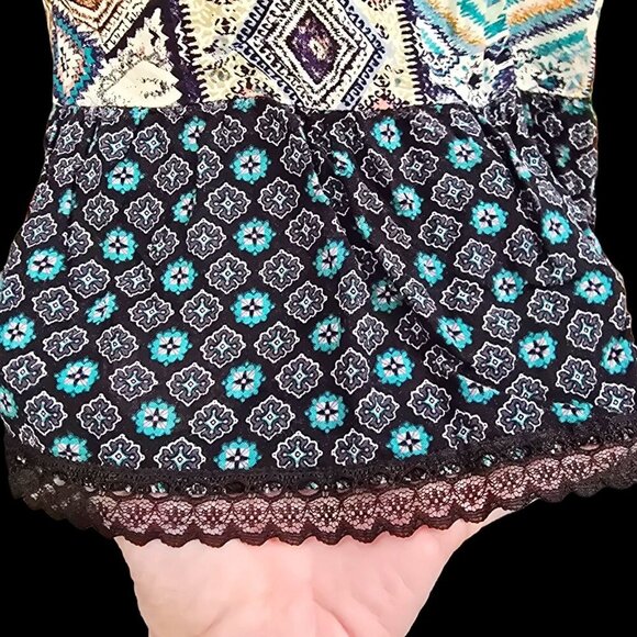 Lush Boho Patchwork Peplum Tank ✦ Scalloped Lace Trim ✦ Cottagecore Festival M - Picture 5 of 10